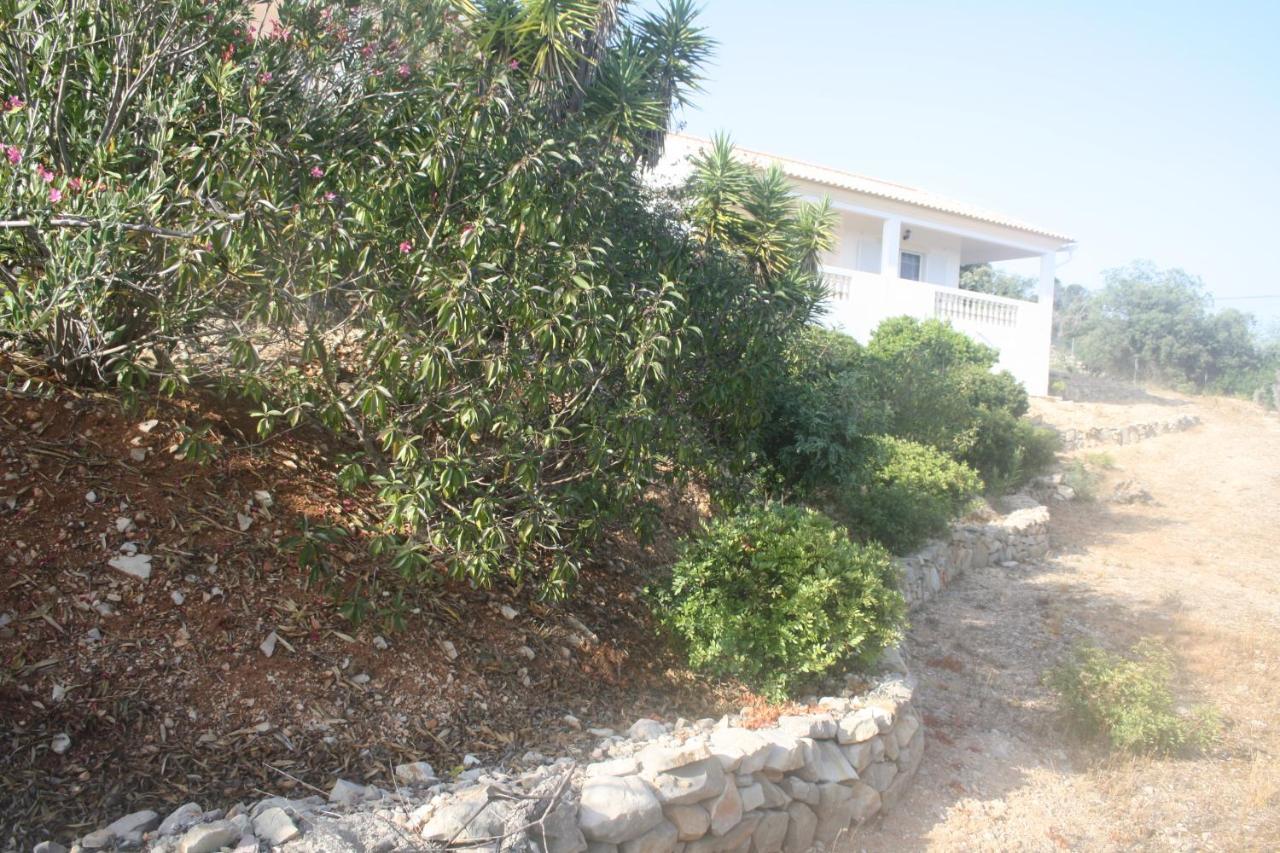 Rustic Villa Guesthouse Santa Bárbara de Nexe Exterior foto