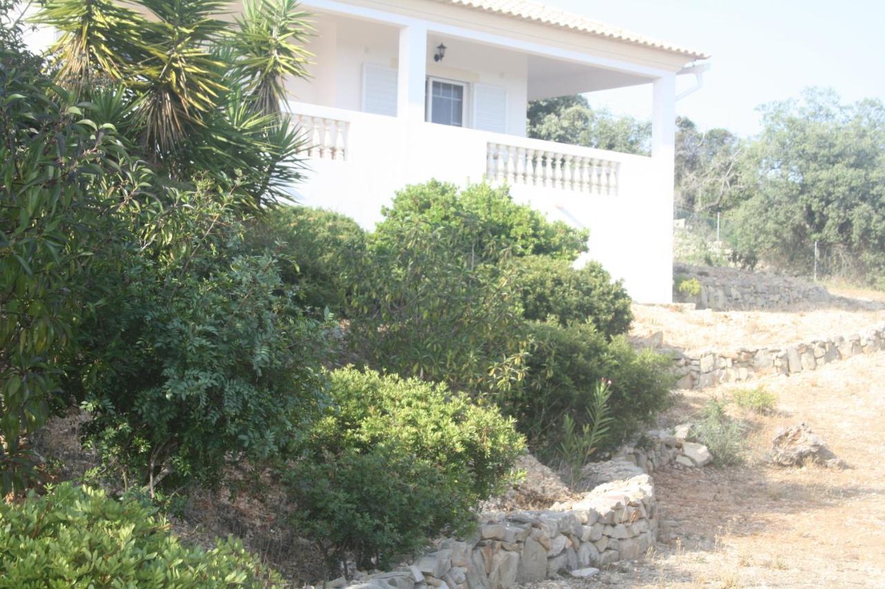 Rustic Villa Guesthouse Santa Bárbara de Nexe Exterior foto